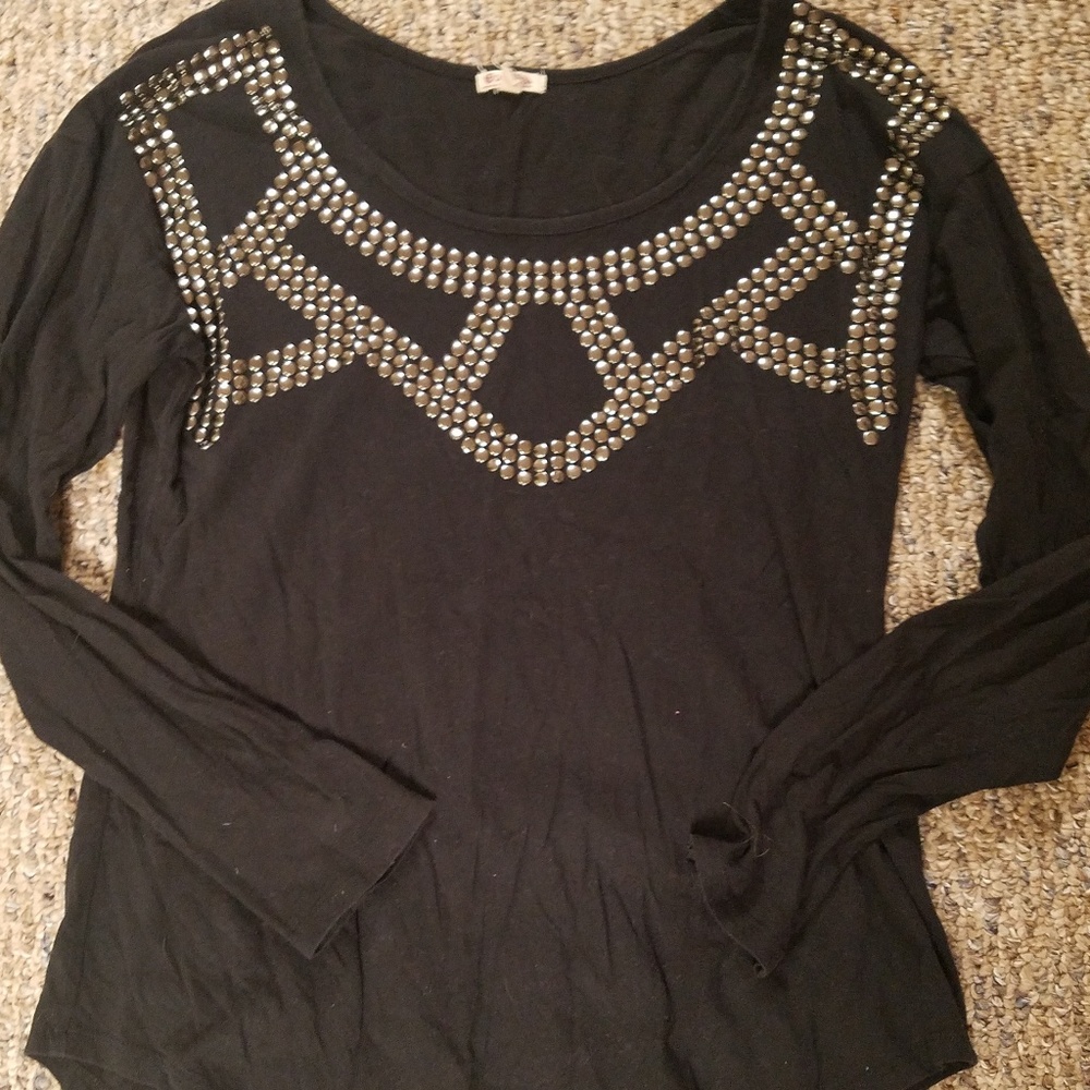 Bke blouse size lrg perfect for Christmas